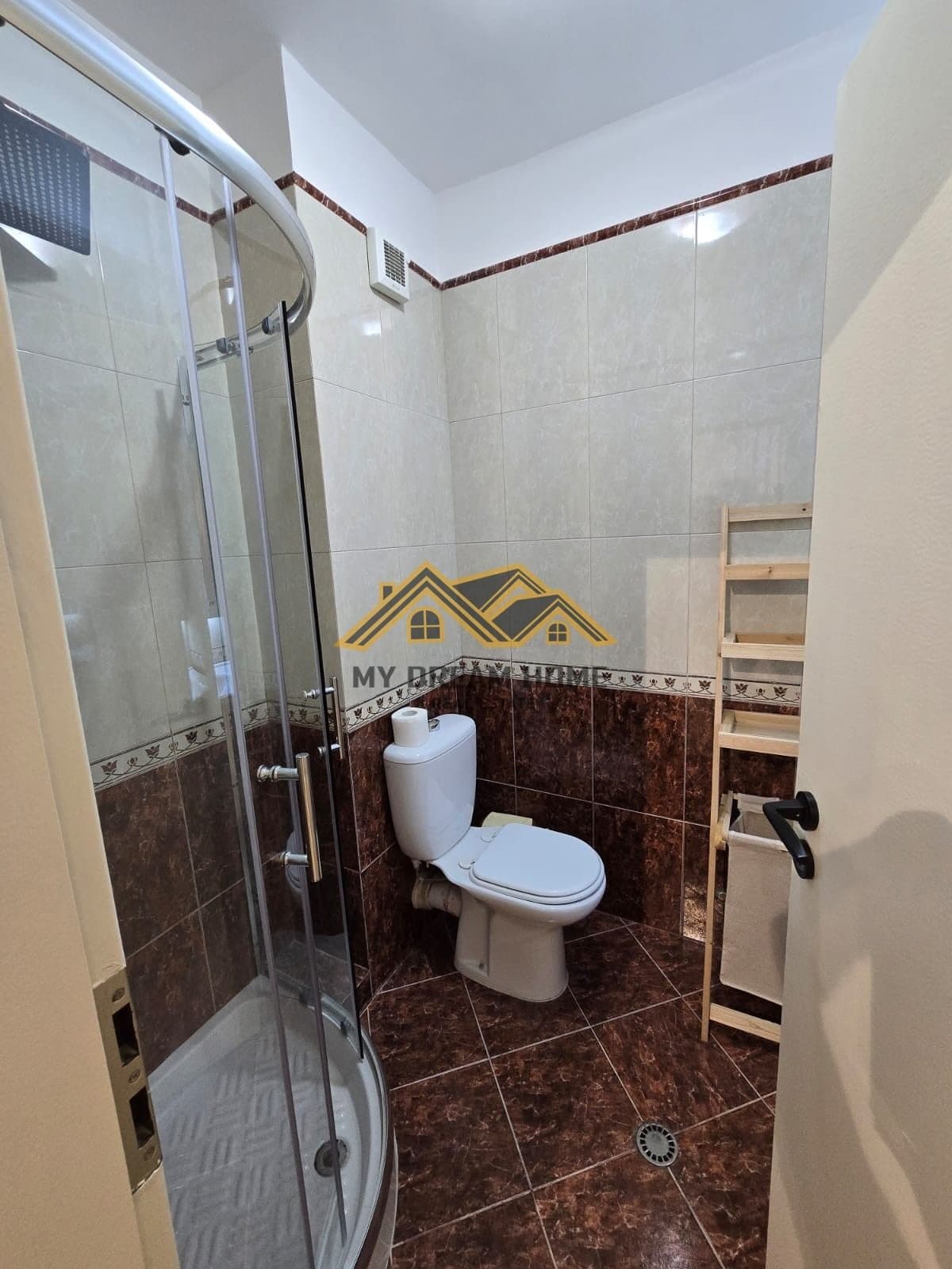 SHITET APARTAMENT 2+1+2 PRANE HOTEL ADRIATIK, PLAZH! 4