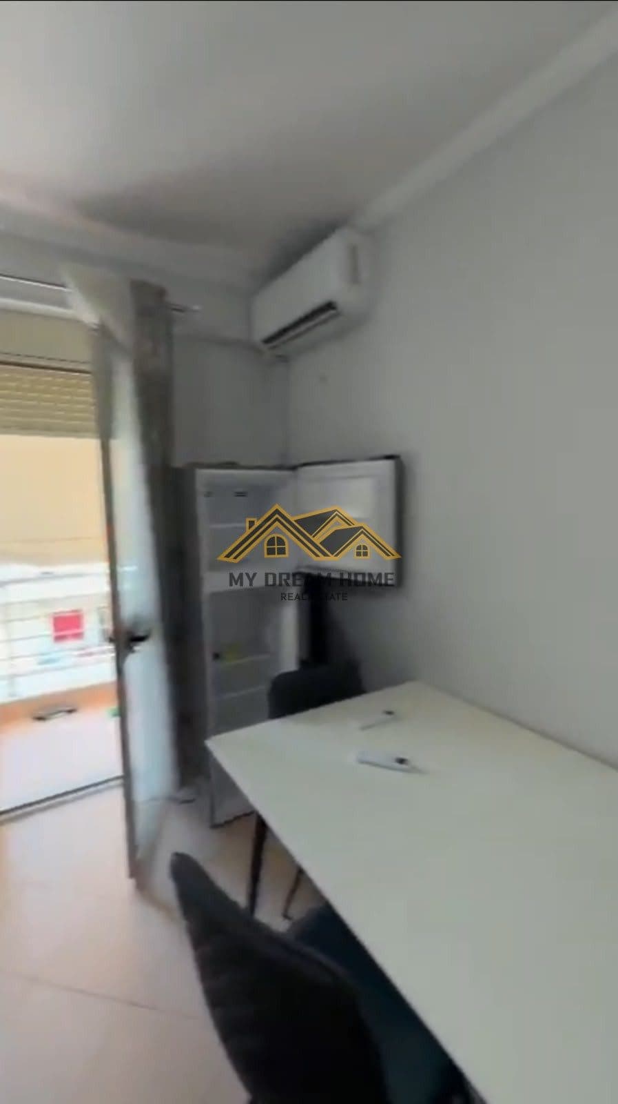 JEPET ME QIRA APARTAMENT 2+1 PLAZH, DURRES. 2