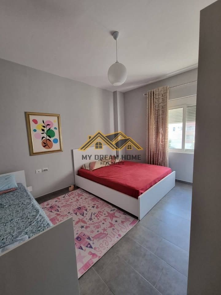 APARTAMENT 1+1 PER SHITJE TEK HOTEL SUPREME, NE QERRET ! 3