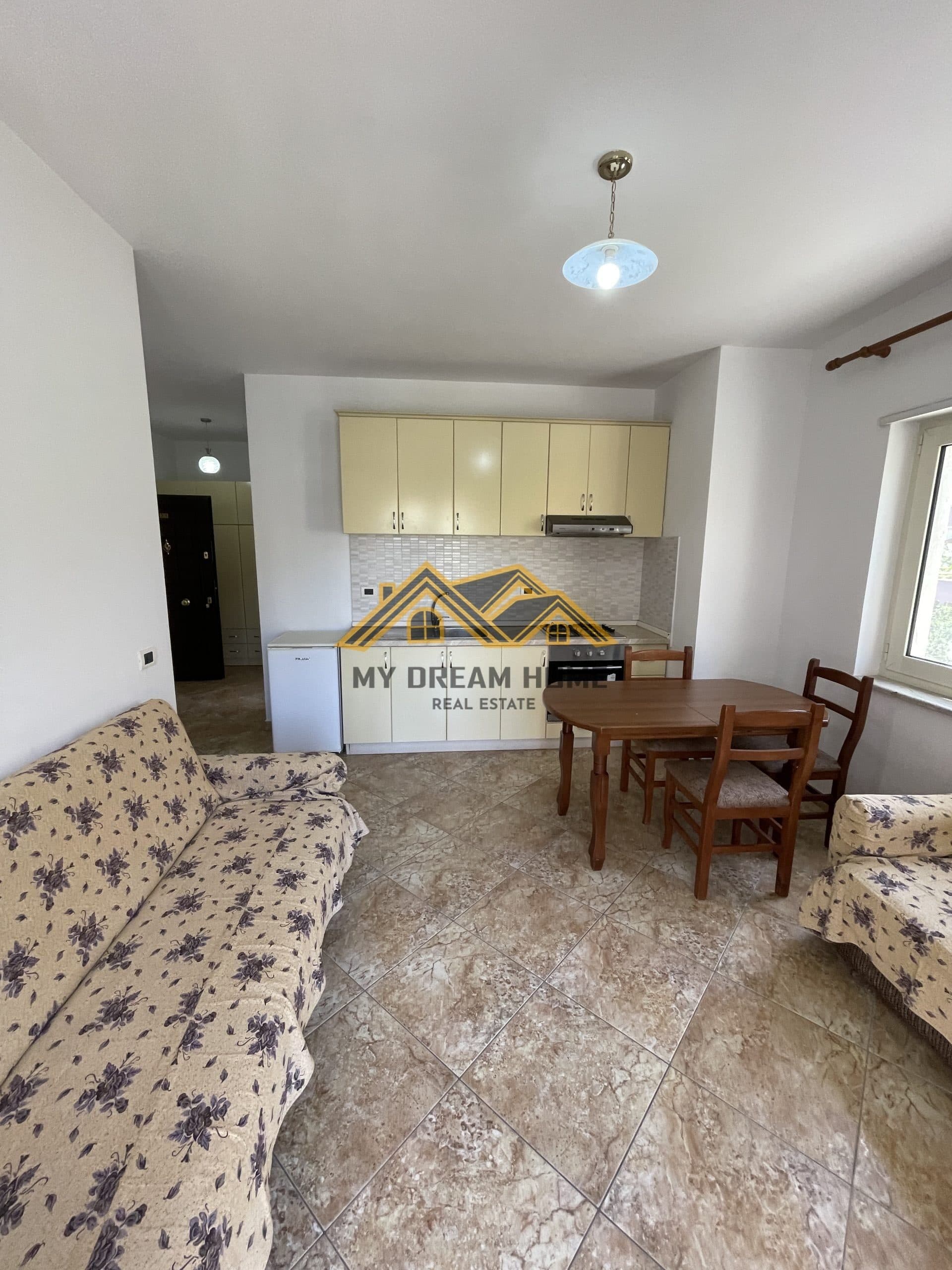 SHITET APARTAMENT 1+1 NE PLAZH RROTA KUQE! 2