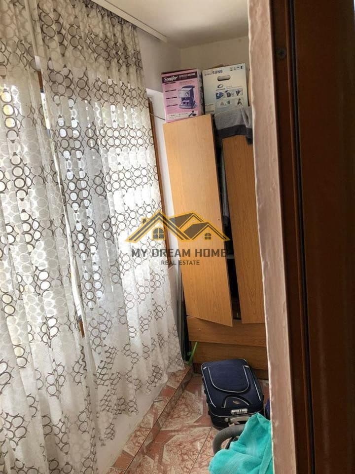 SHITET APARTAMENT 1+1 LAGJIA 18 FUSHA RERES 4