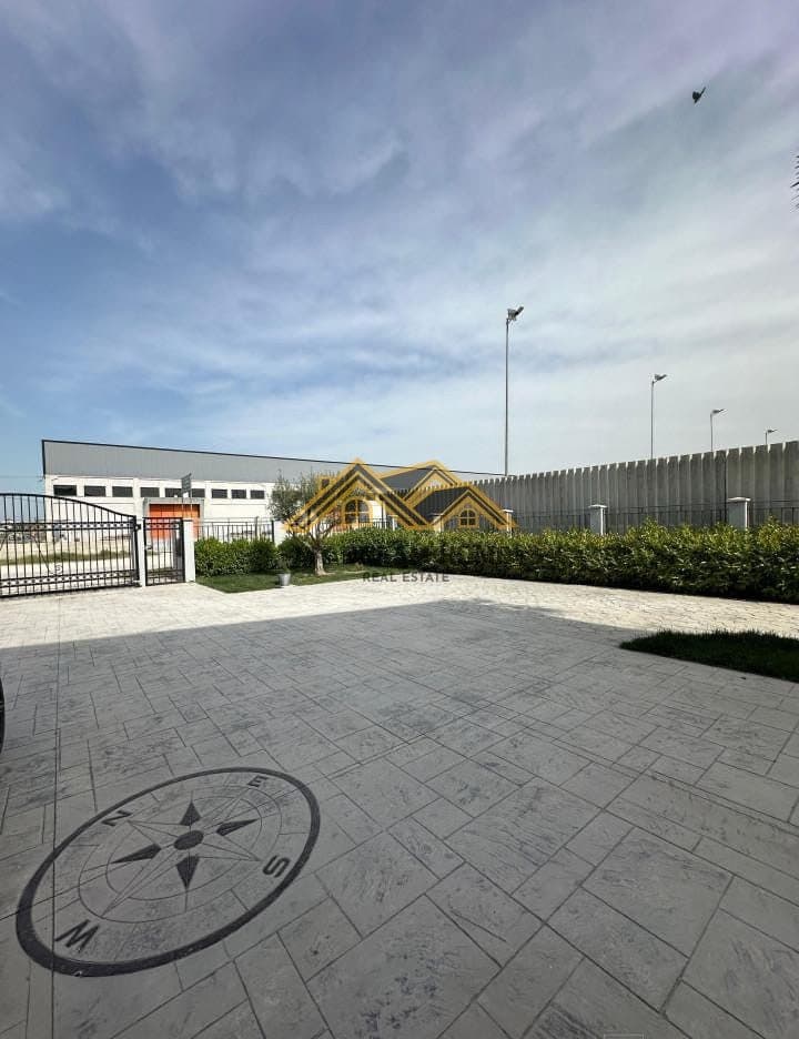 Shitet vilë 3-katëshe në Spitallë, Durrës
