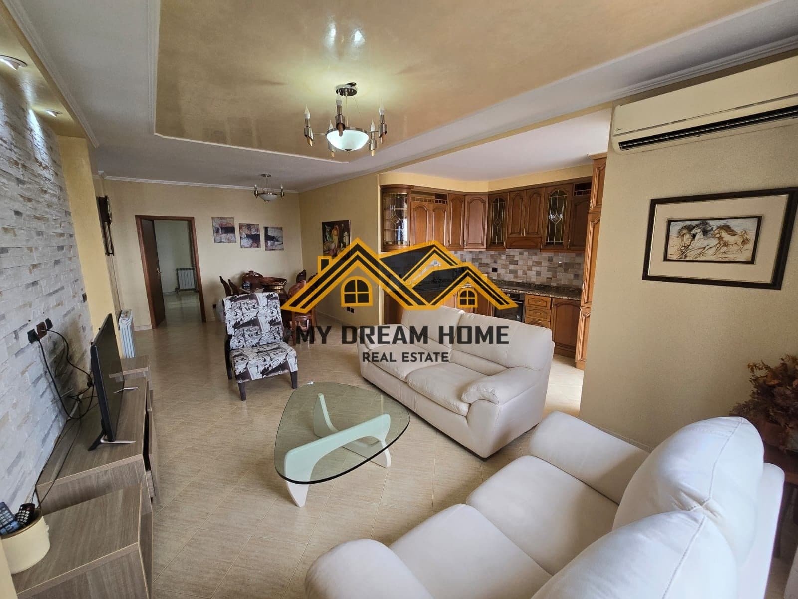 SHITET APARTAMENT 2+1+2 NE DURRES PAMJE DETI!