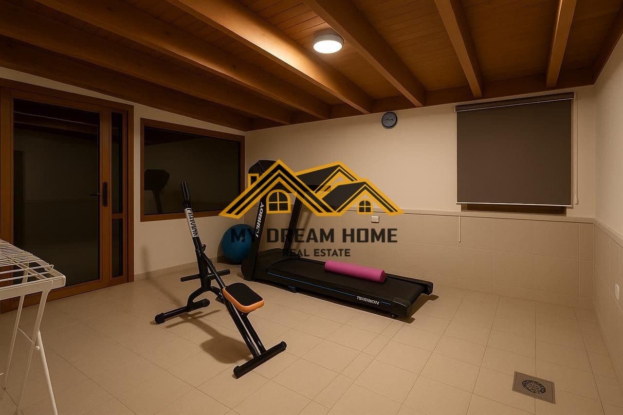 PENTHOUSE 3+1+2 +DEPO+VERANDE, ME PAMJE DETI, NE VOLLGA DURRES, PER QIRA!