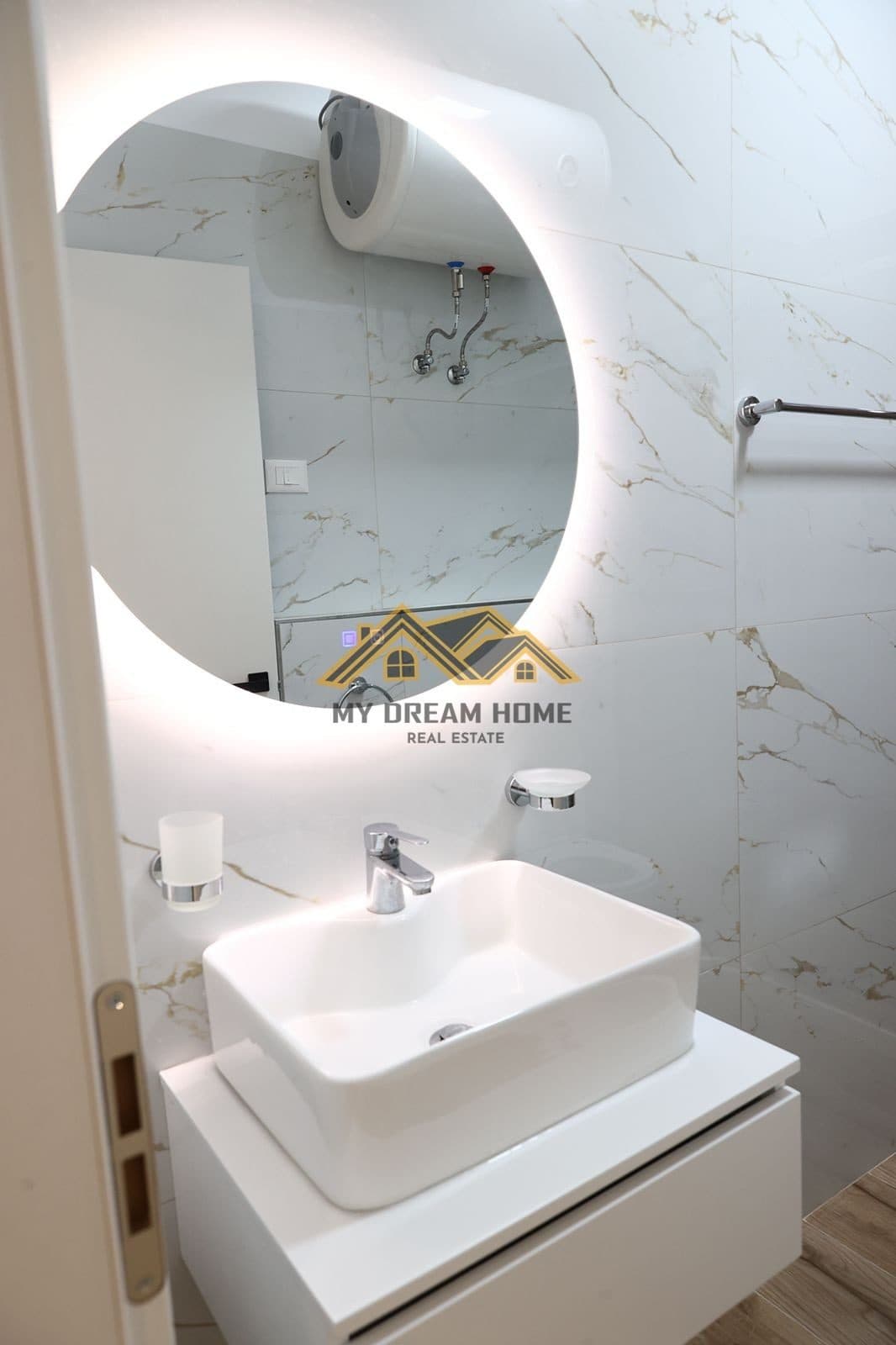 SHITET APARTAMENT 1+1 TEK SHKEMBI KAVAJES DURRES! 4