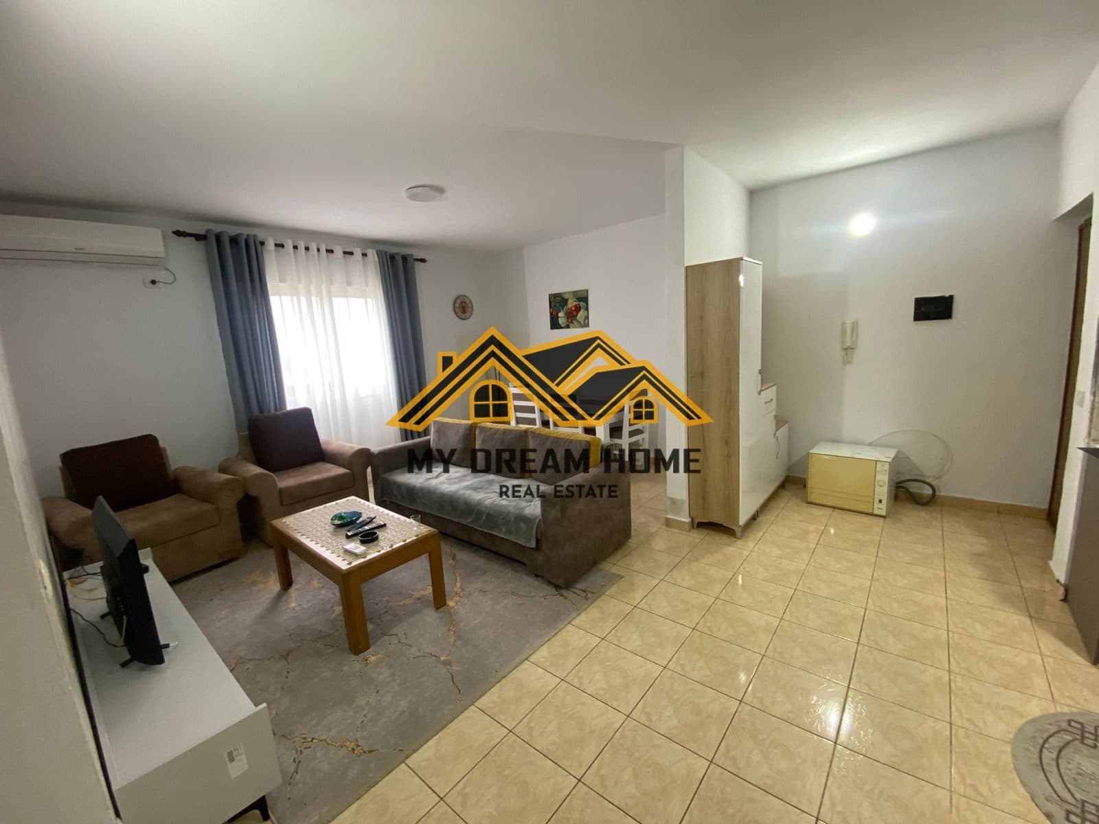 SHITET APARTAMENT 2+1+2 VILA ZOGUT 2