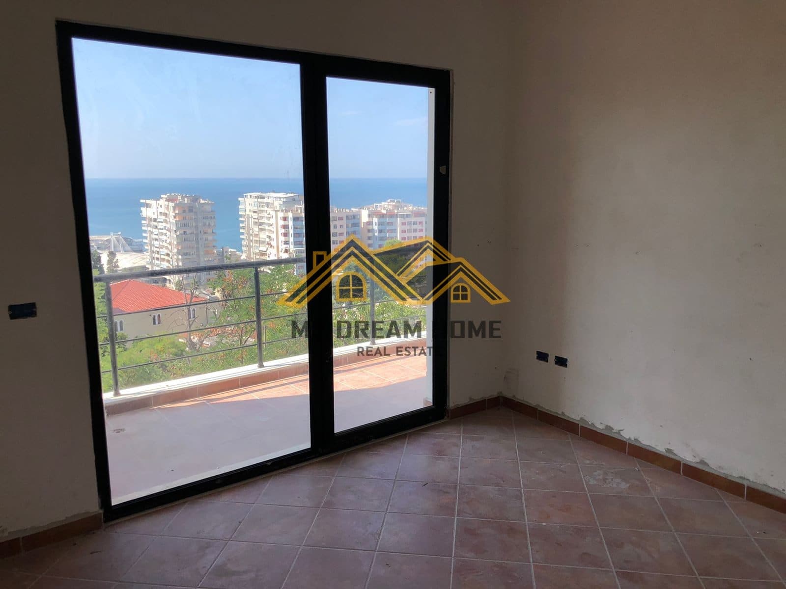 SHESIM APARTAMENT 2+1 +2 ME PAMJE DETI TEK VILA E ZOGUT