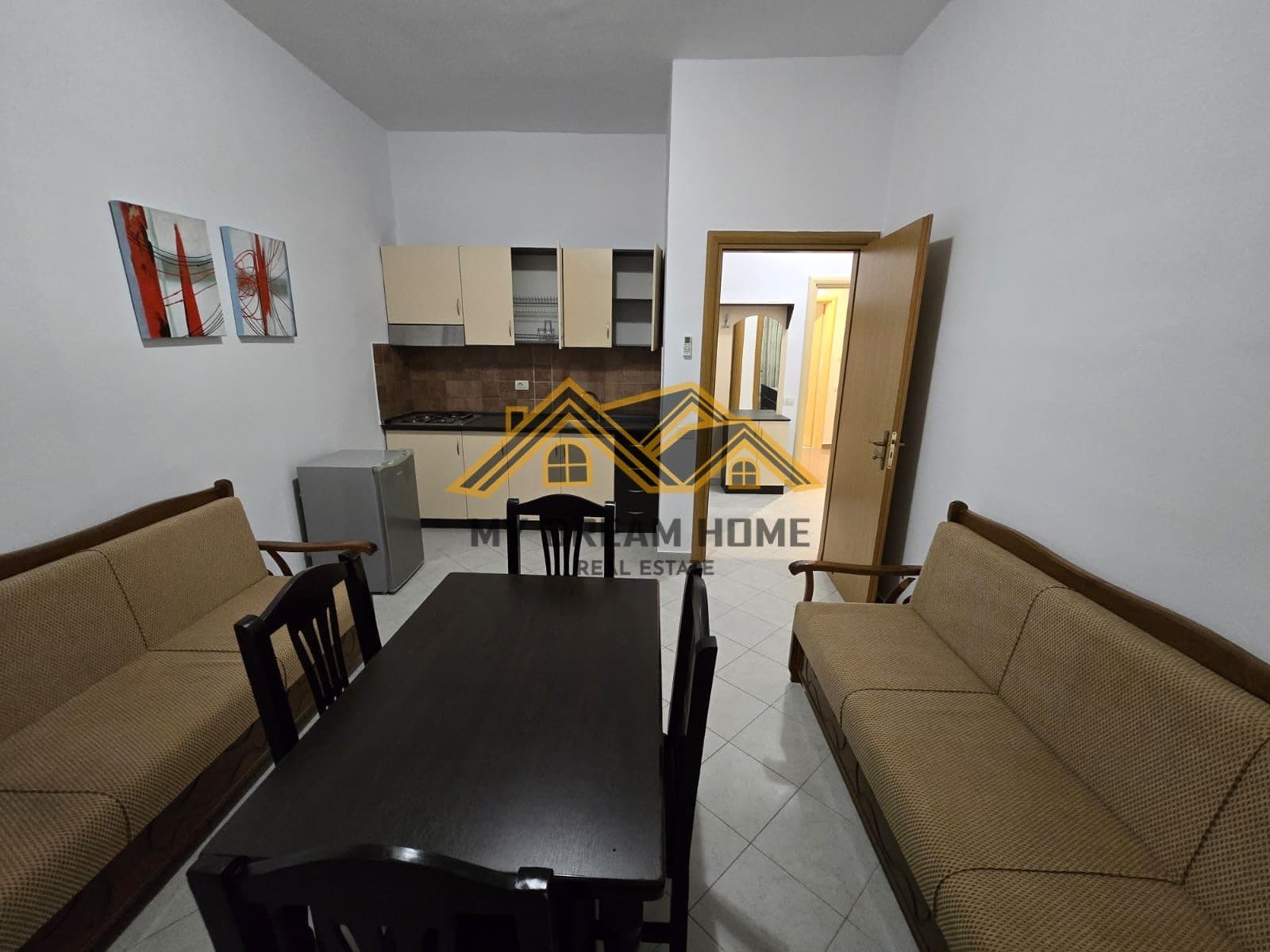 MINI HOTEL NE PLAZH PER SHITJE 4
