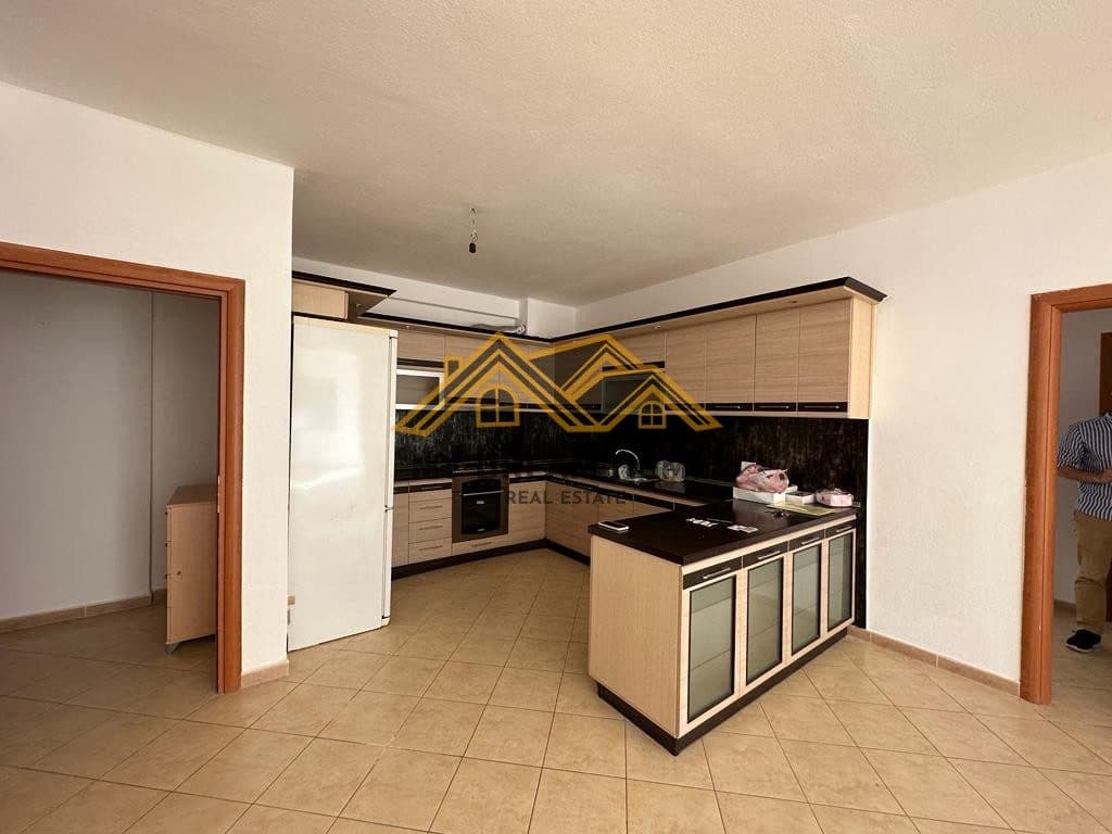 SHITET APARTAMENT 2+1+2 TE ISH URTJ-JA! 3