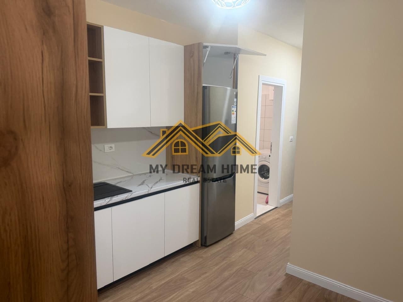 Jepet me qera apartament 2+1, Stacioni i Trenit, Durrës 4