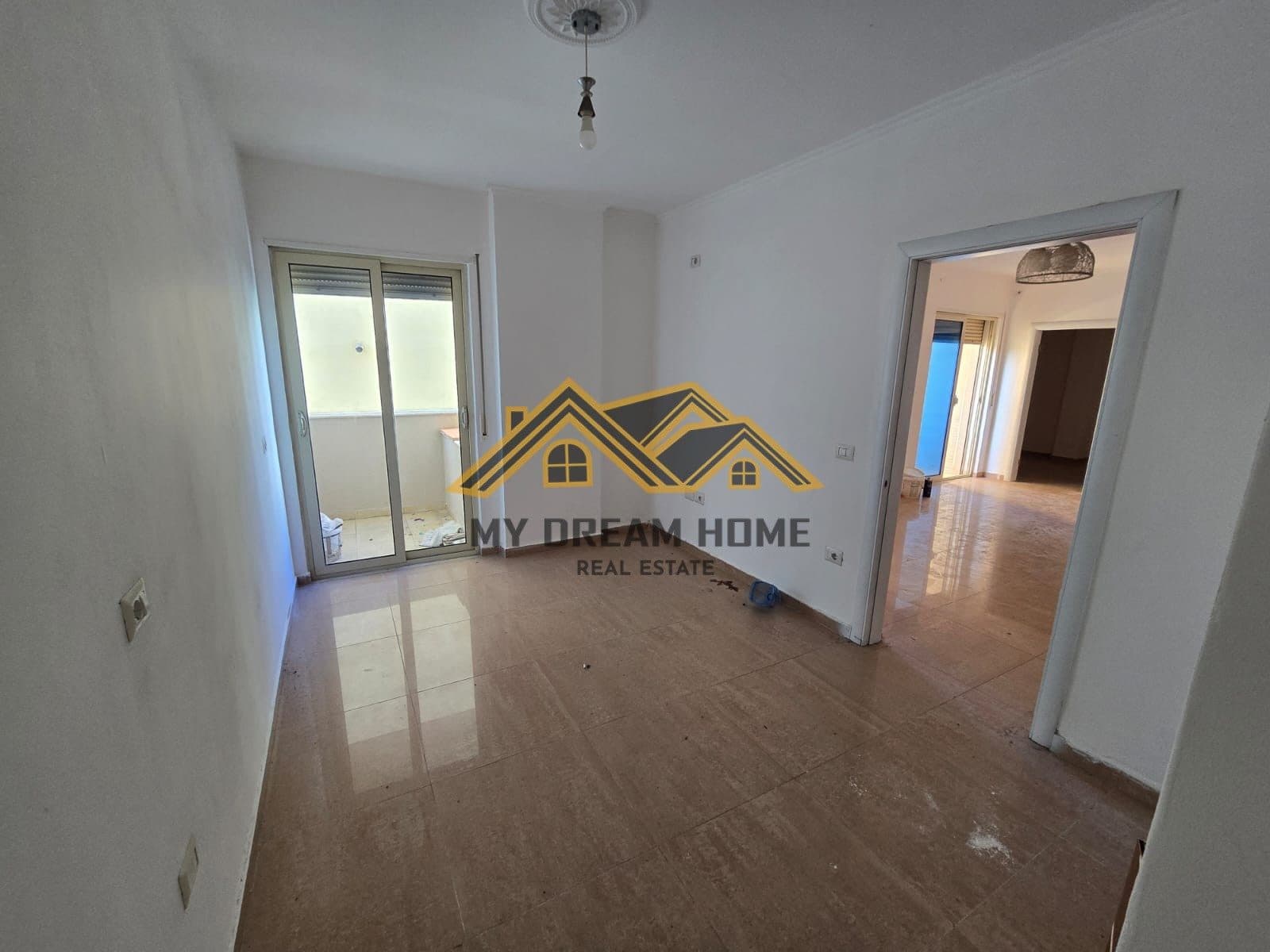 KOMPLEKSI FLORIDA, SHESIM APARTAMENT 2+1 2