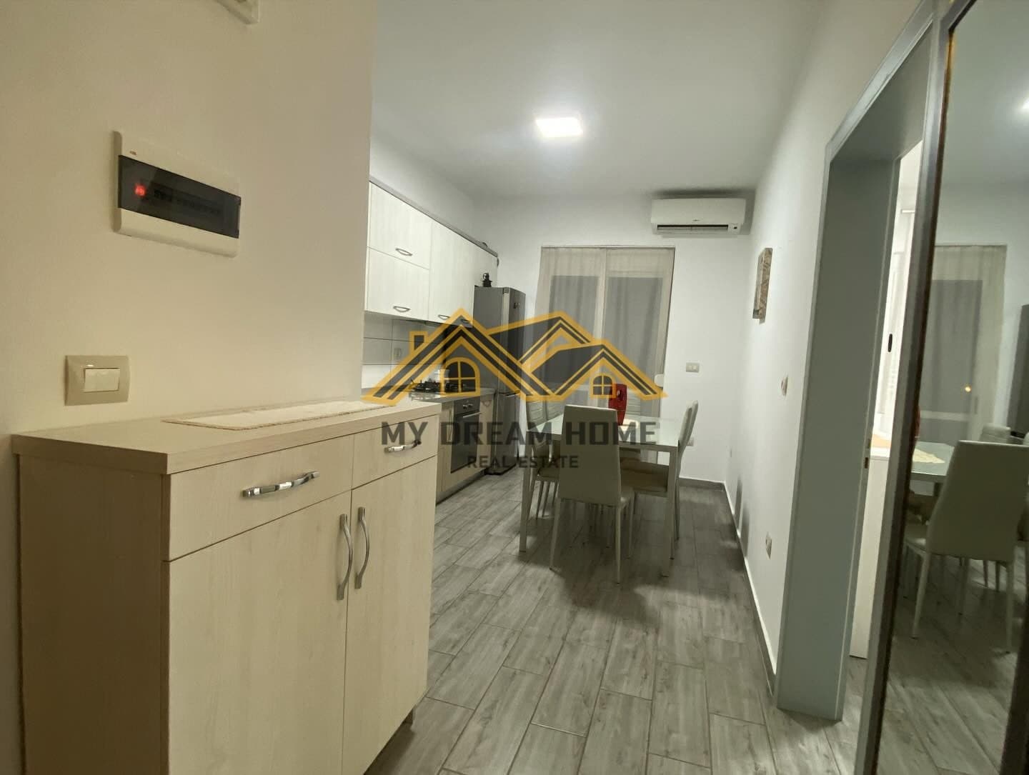 SHITET APARTAMENT 1+1+2BALLKONE BULEVARD KRYESOR DURRES 3