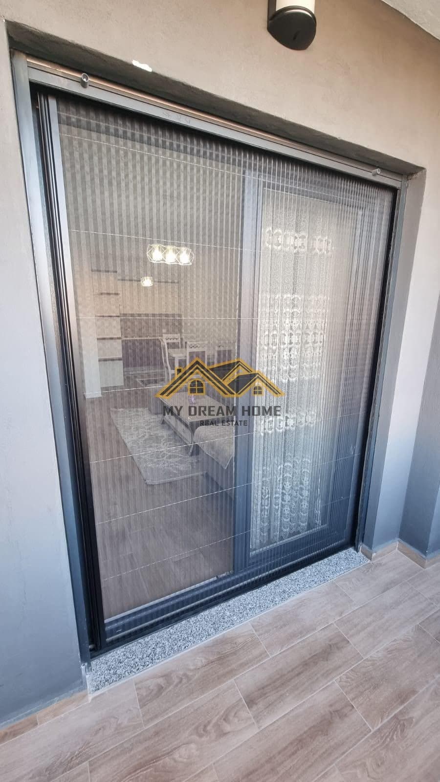 Apartament 1+1 per shitje, Stadiumi Durres. 2