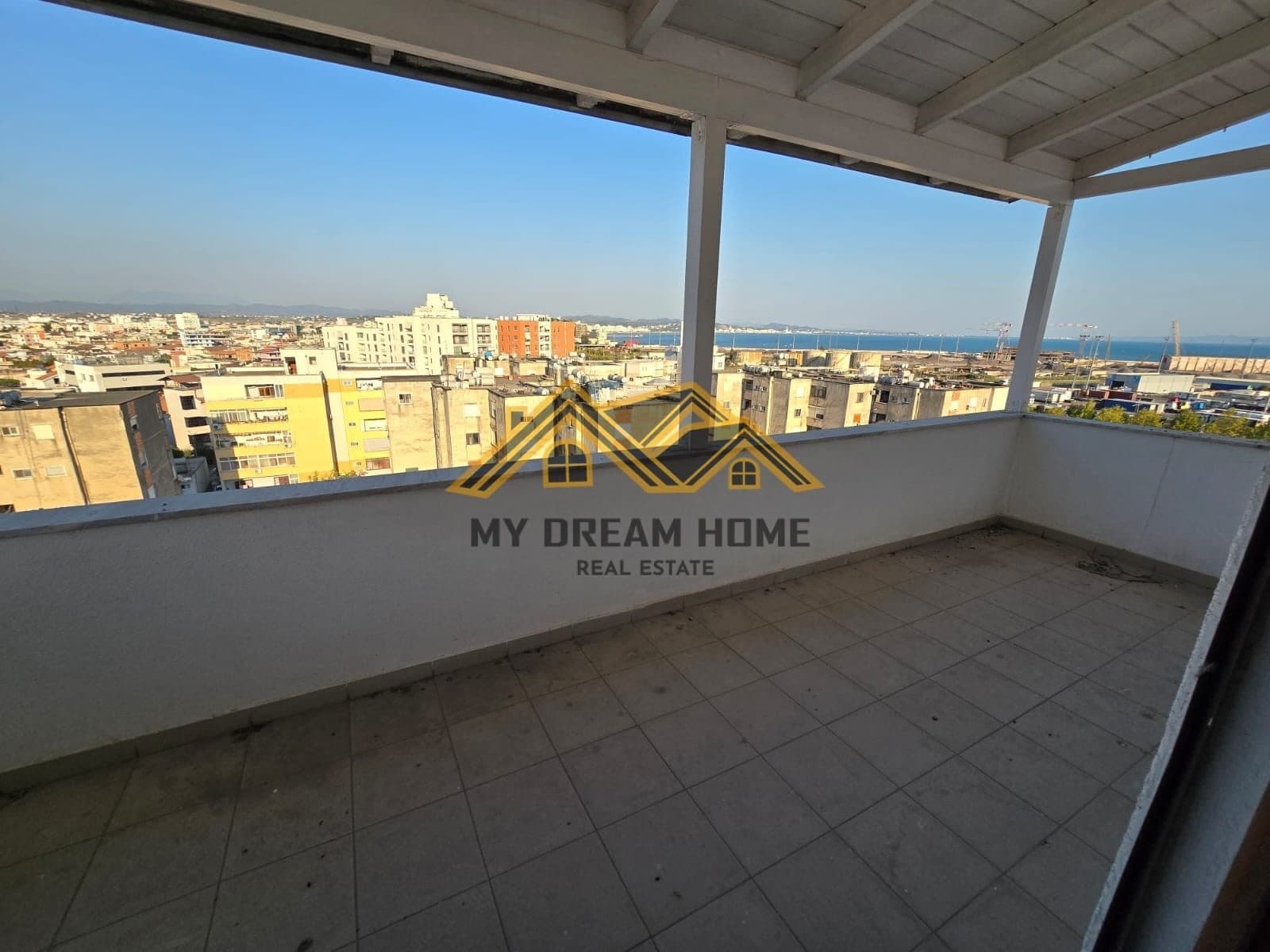 SHITET APARTAMENTI 2+1+2 ME SUPER PAMJE DETI NE DURRES!! 4