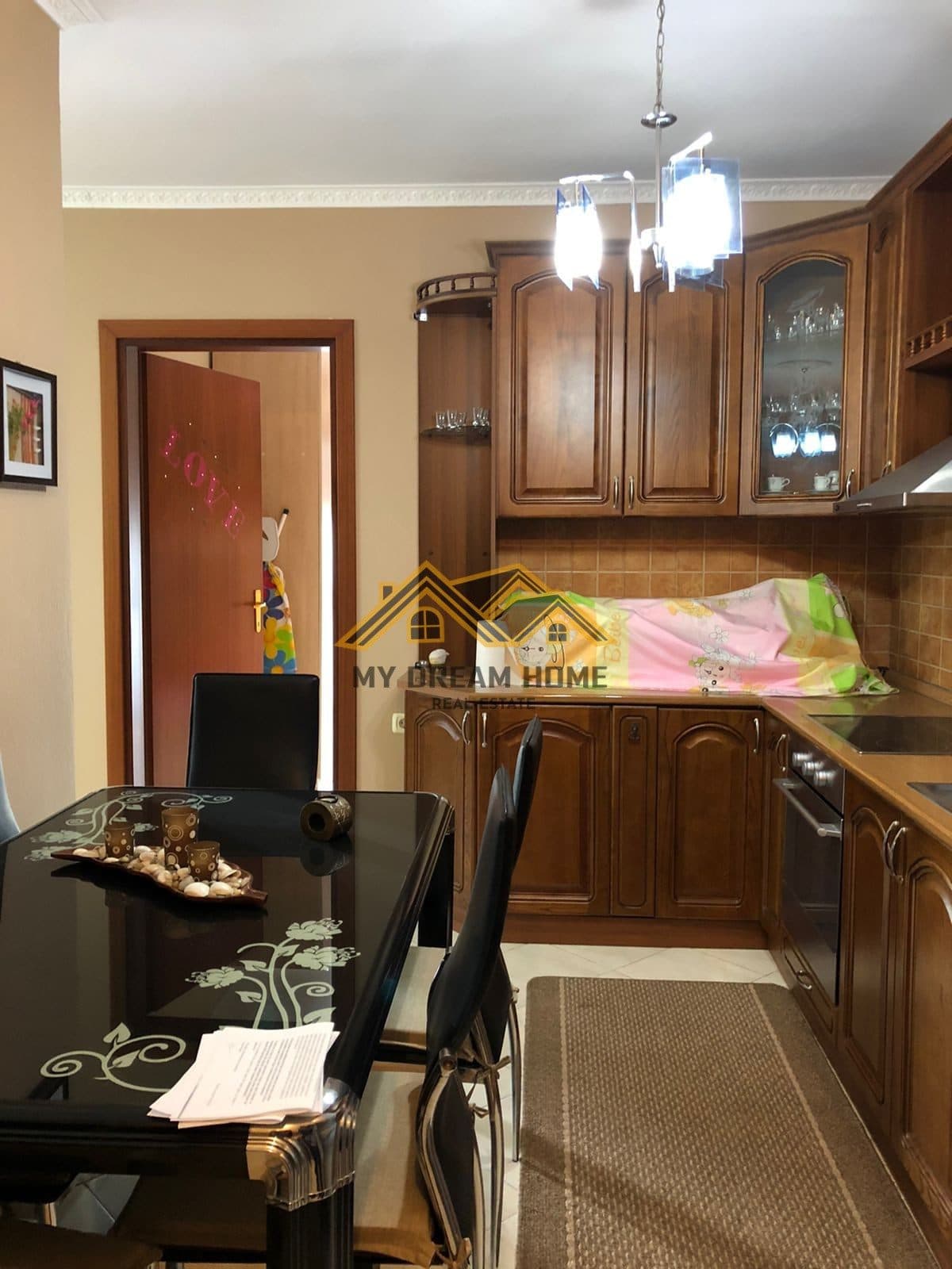 SHITET APARTAMENT 2+1 GOLEM.