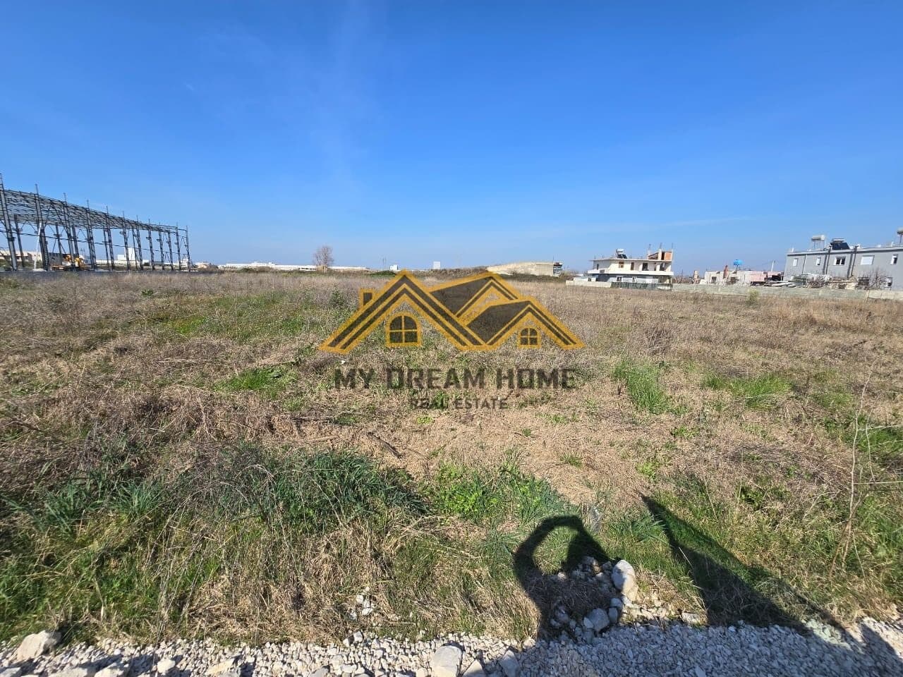 TOKE PER SHITJE NE XHAFZOTAJ-DURRES!