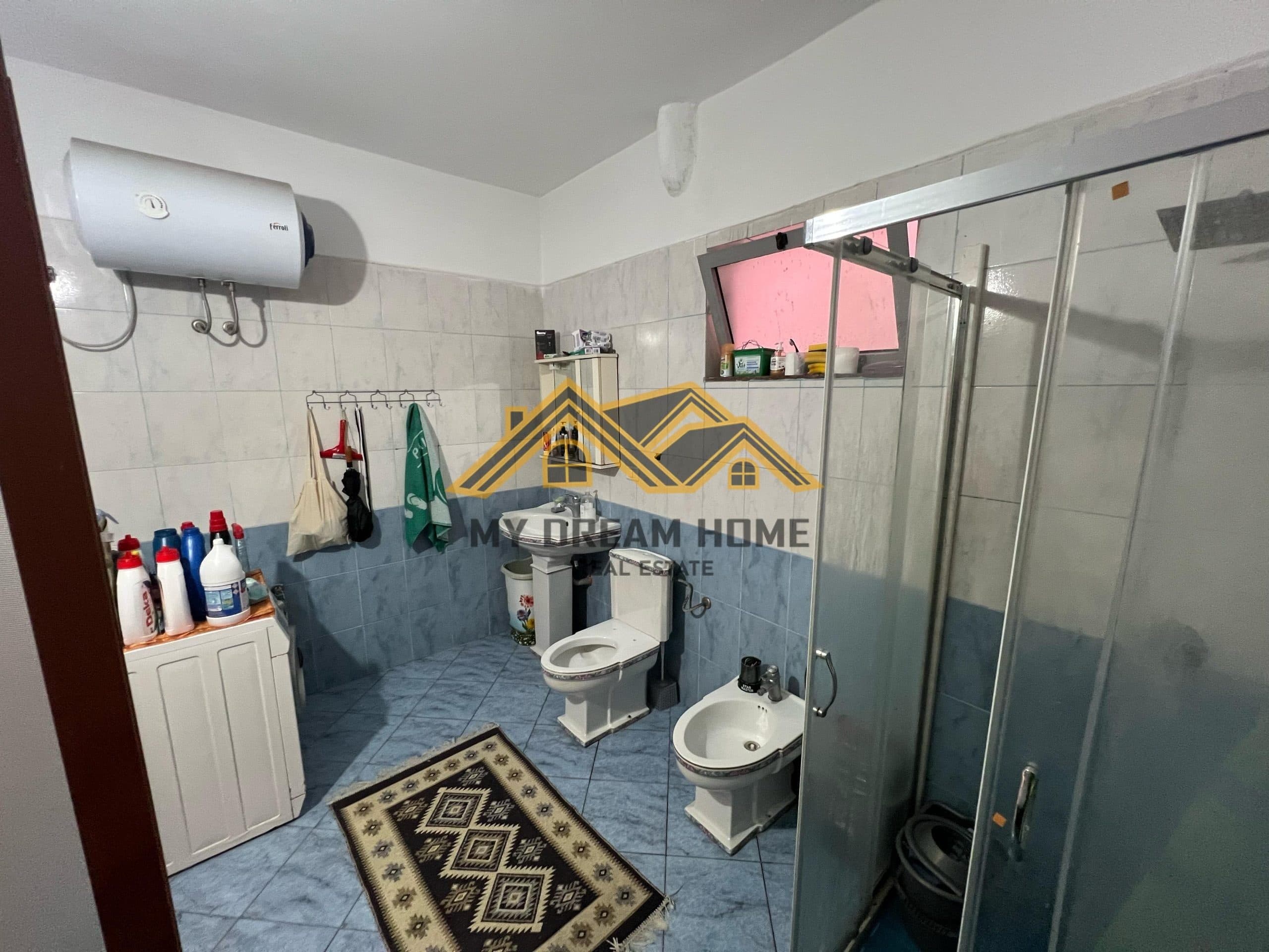 APARTAMENT 2+1 PER SHITJE TEK DREJTORIA E POLICISE!! 4
