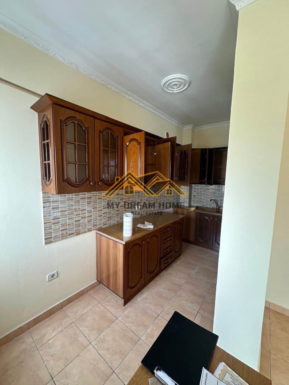 APARTAMENT 1+1 NE ILIRIA PLAZH , PER SHITJE ! 2