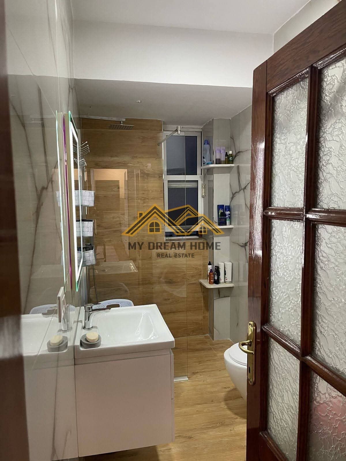 Shitet, Apartament 2+1, Ish Fabrika Bukes, Durres 2