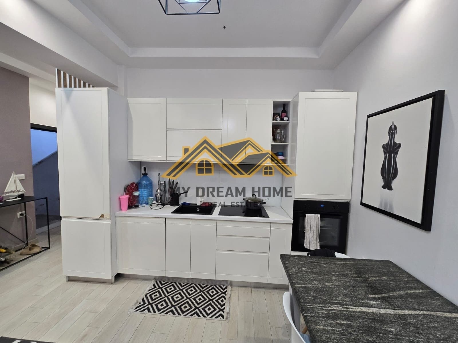 SHITET APARTAMENT 1+1 TEK TOD TRUNGU DURRESIT 3