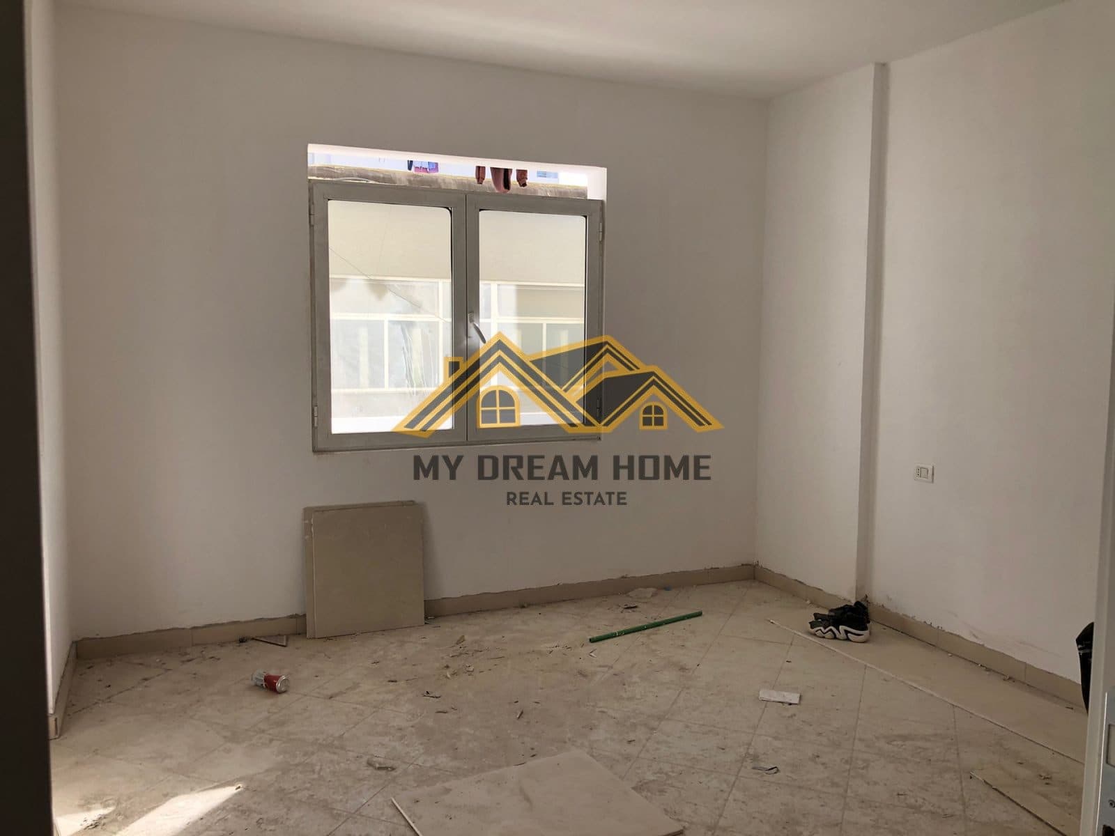 SHITET APARTAMENT 1+1 TE ISH URT-JA! 2