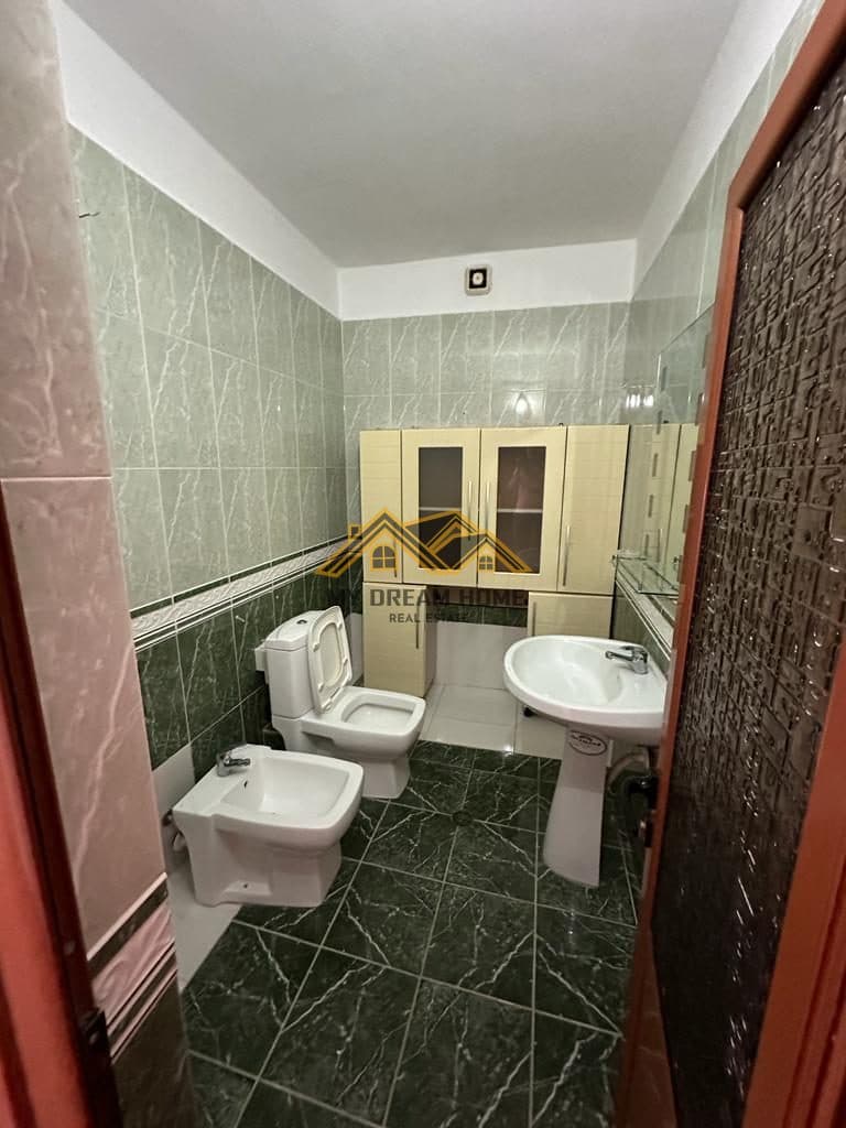 SHITET APARTAMENT 3+1+2 TEK TREGU I VOGEL! 4