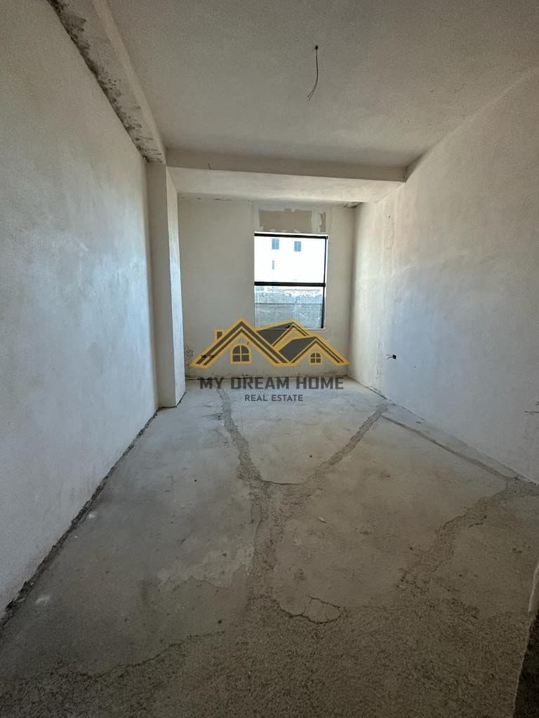 SHITET APARTAMENT 3+1+2 NE VOLLGA PAMJE DETI ! 4