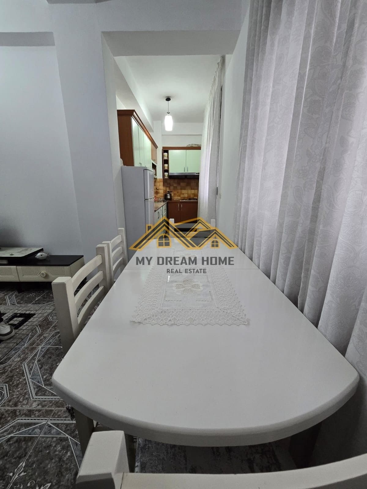 SHITET APARTAMENT 1+1 NE PLAZH FLORIDA !! 2
