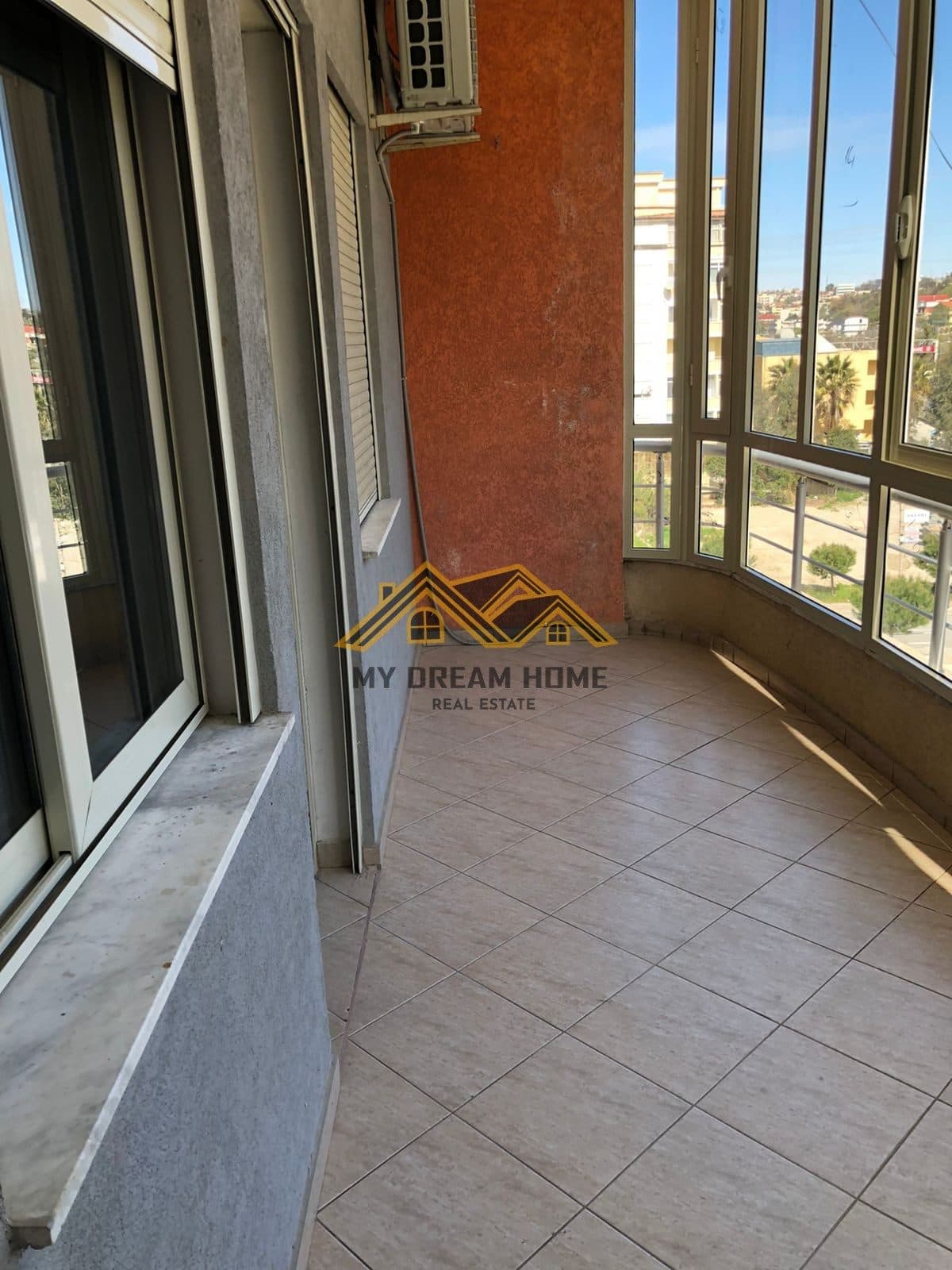 SHITET APARTAMENT 1+1 TE SHKEMBI I KAVAJES 4