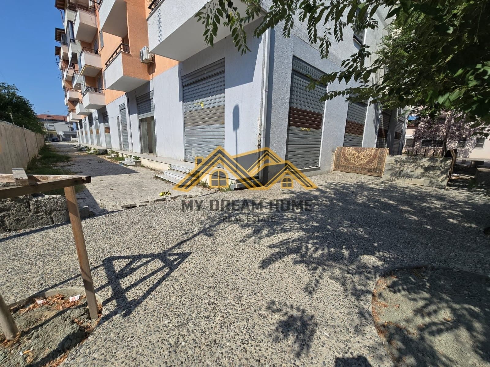 SHITET AMBIENT BIZNESI TEK VALA PARK NE DURRES! 3
