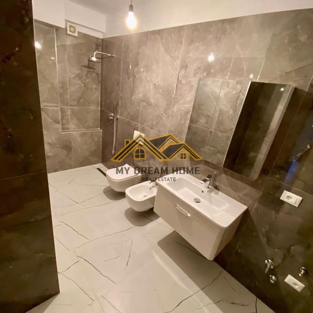 SHITET APARTAMENT 2+1+2 PRAN MARKATES DURRES! 4