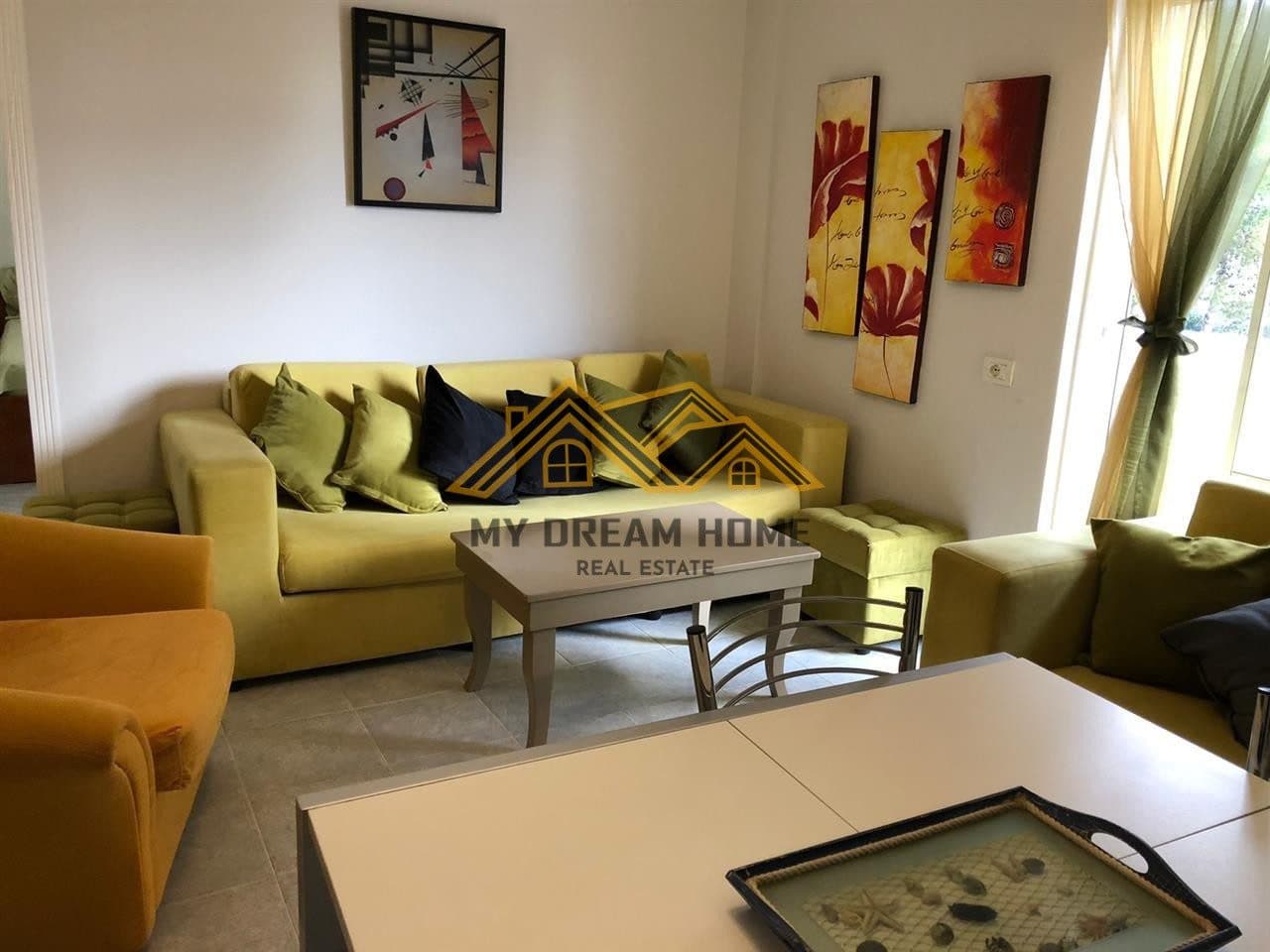 SHITET APARTAMENT 1+1 ME PAMJE NGA DETI NE PLAZH ! 3