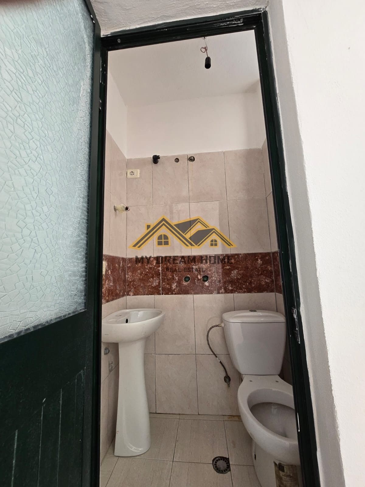 SHESIM APARTAMENT 2+1+2 NE GOLEM PRAN HOTEL “FLOWER”! 2