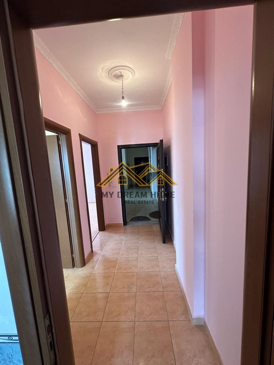 APARTAMENT 1+1 NE ILIRIA PLAZH , PER SHITJE ! 3