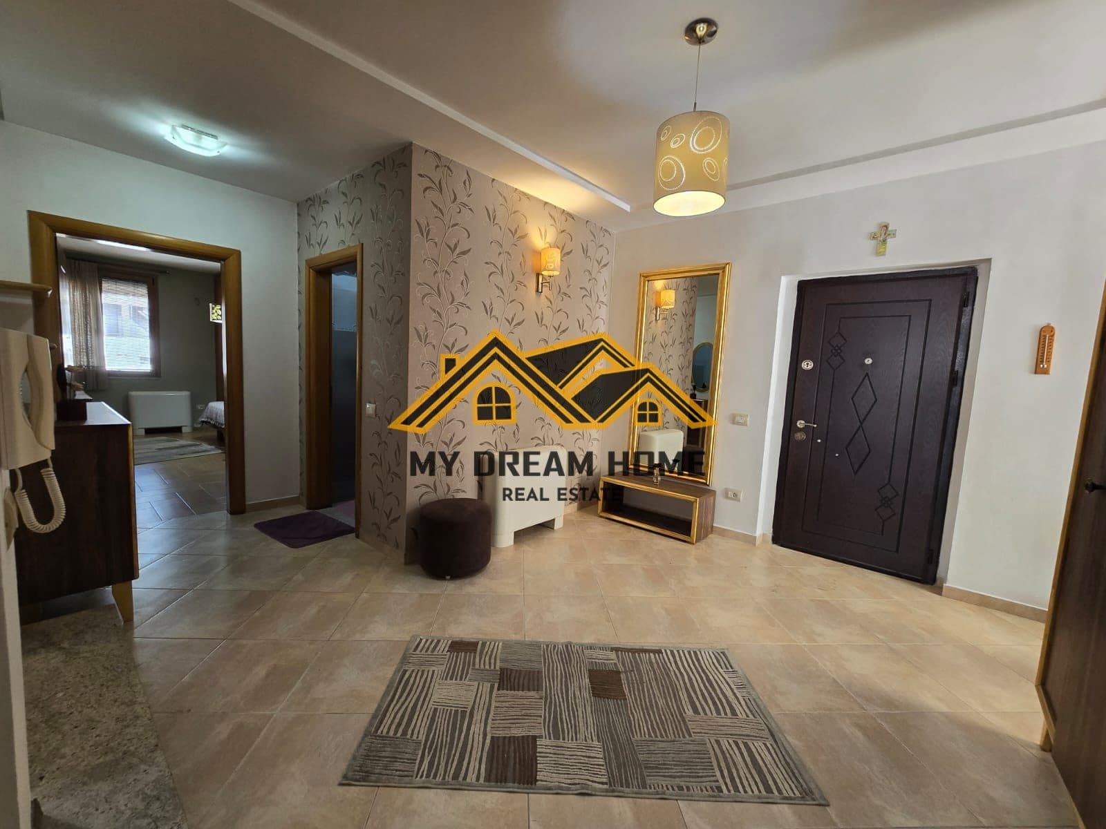 PENTHOUSE 3+1+2 +DEPO+VERANDE, ME PAMJE DETI, NE VOLLGA DURRES, PER QIRA!