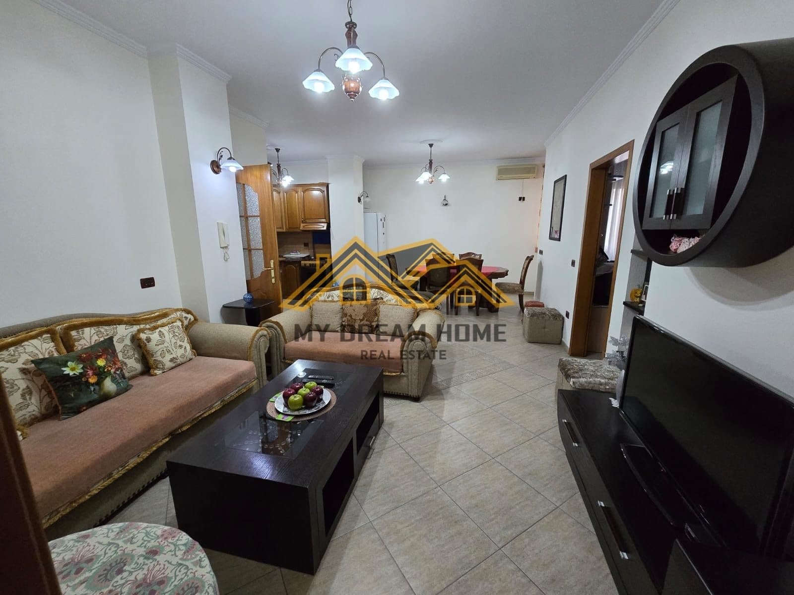 Shitet, Apartament 3+1+2, Lagjia 6, Durres