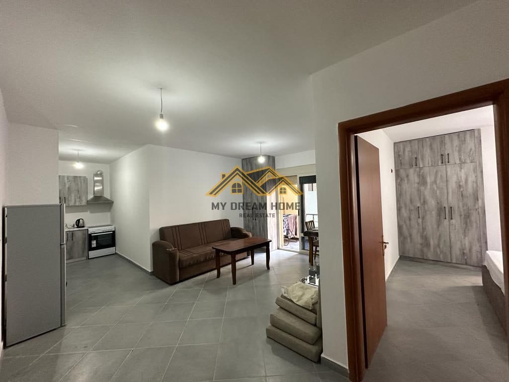 SHITET APARTAMENT 1+1 TEK HOTEL BELMOND, RROTA E KUQE DURRES!