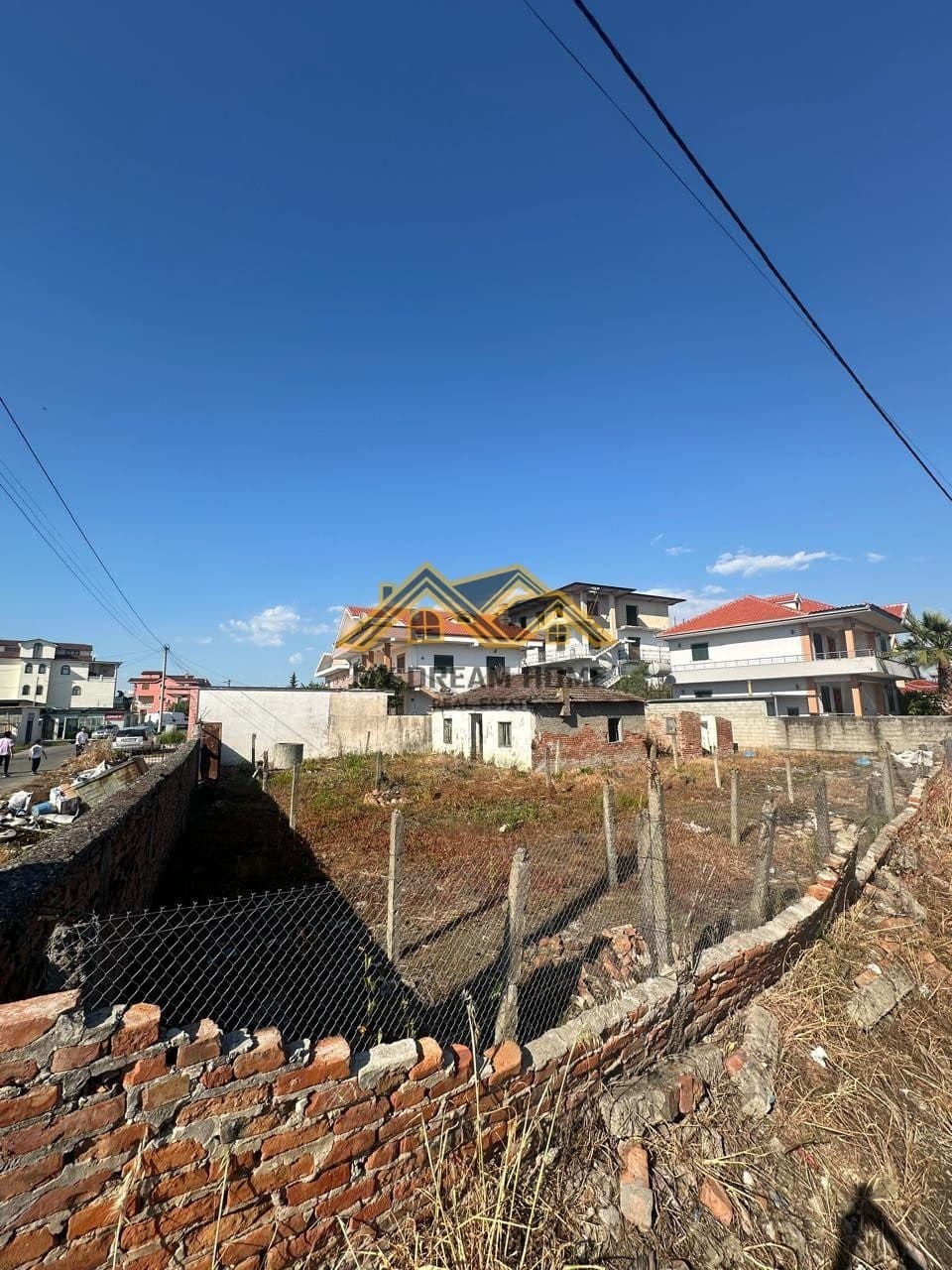 Shtepi Private 1 Kateshe ne Shitje Sallmone Durres
