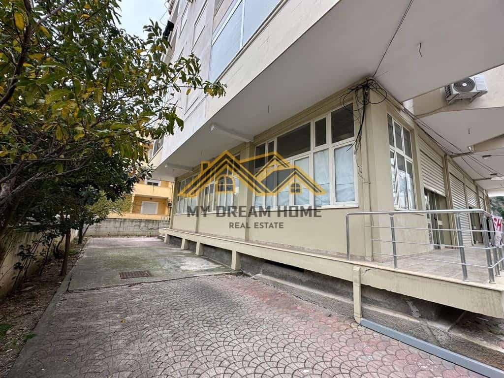 SHITET NJESI MUNDESI PER TA KTHYER NE APARTAMENTE TEK SHKEMBI KAVAJES !!