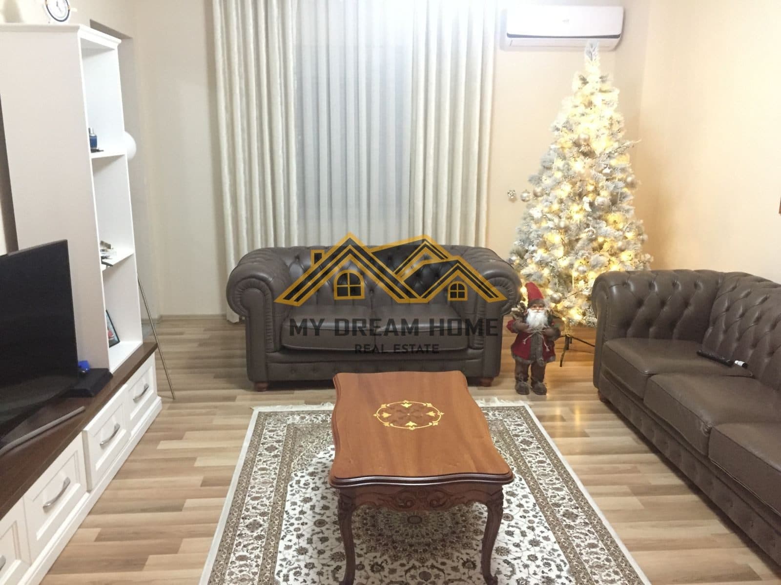 SHITET APARTAMENT 1+1 TEK KOMPLEKS JEDAS QENDER DURRES