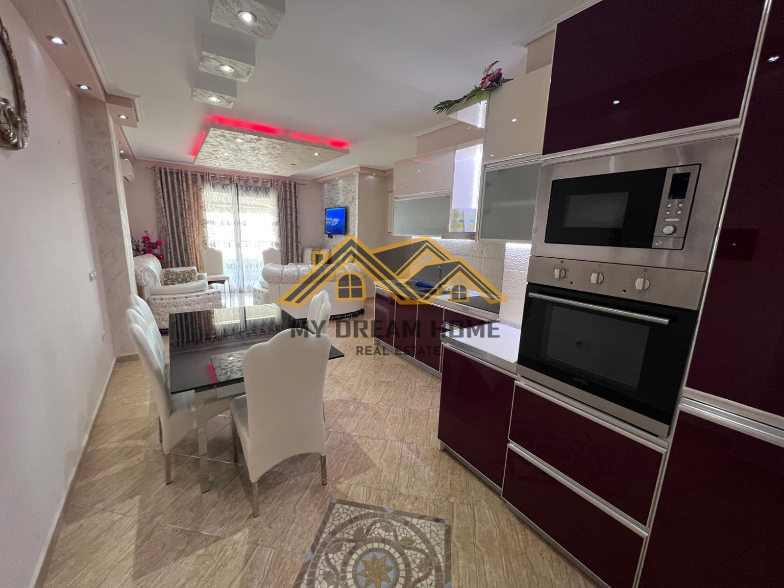 Jepet Apartament 2+1+2 Me Qira tek Galaktiku, Durrës!!