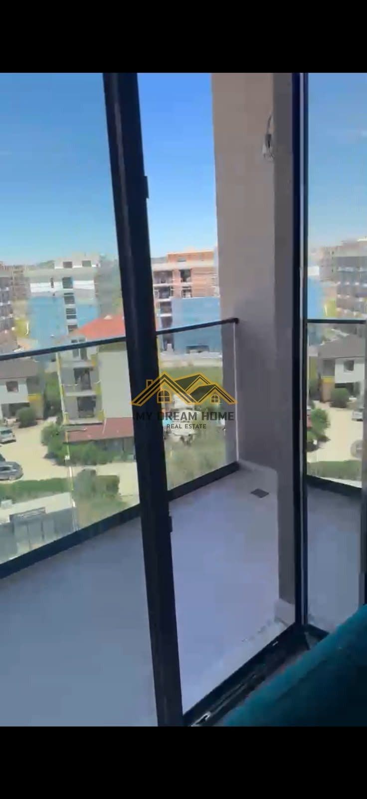 Apartament 1+1 Për Shitje tek Paja Residence me pamje pishine, Mali i Robit !