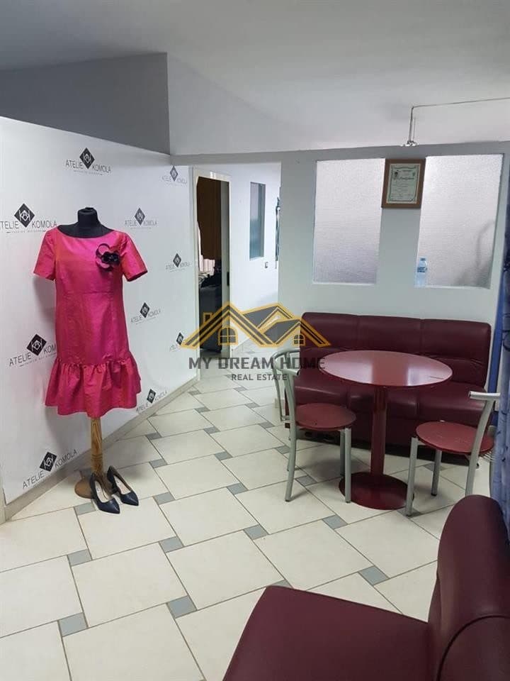 SHITET AMBIENT BIZNESI BULEVARDI KRYESOR, DURRES!
