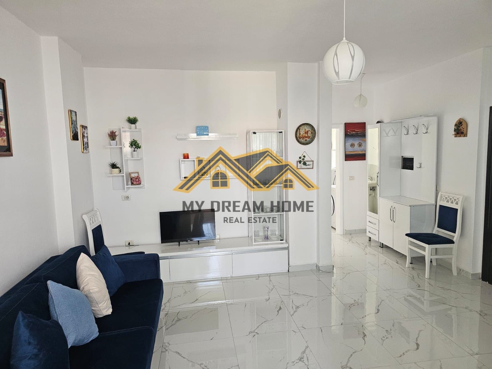 SHITET APARTAMENT 1+1 NE GOLEM 3