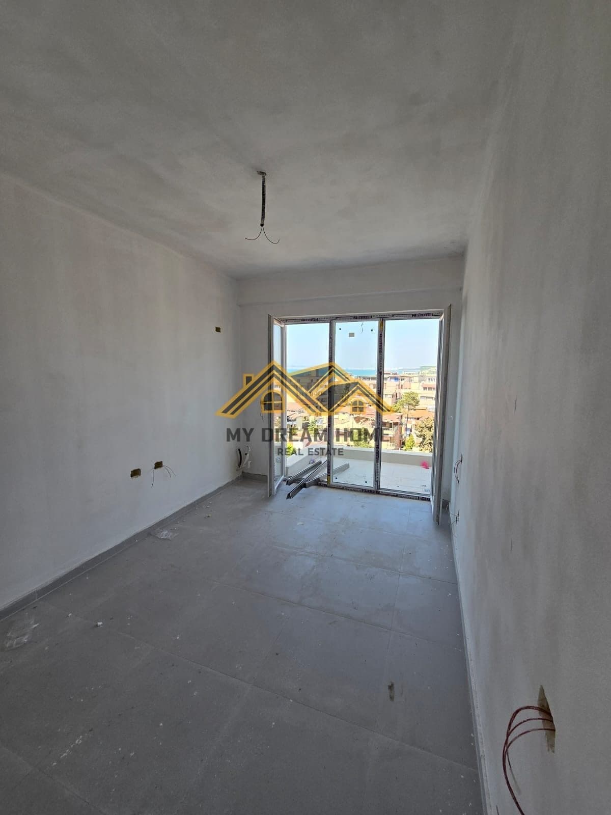 SHITET APARTAMENT 2+1+2 GOLEM !