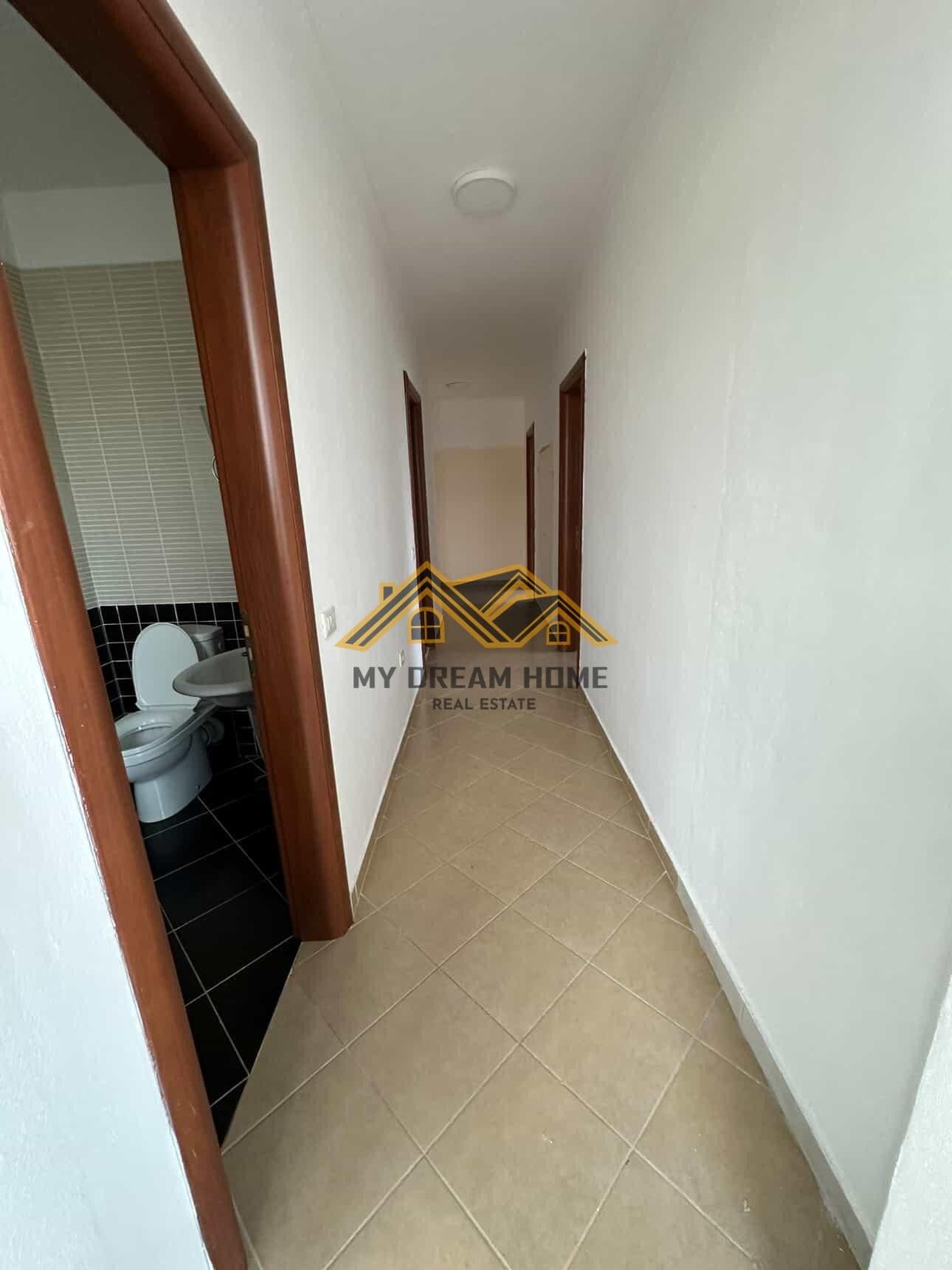 Shitet Apartament 2+1+2T tek Shkembi i Kavajes me pamje deti vija e dyte ! 3