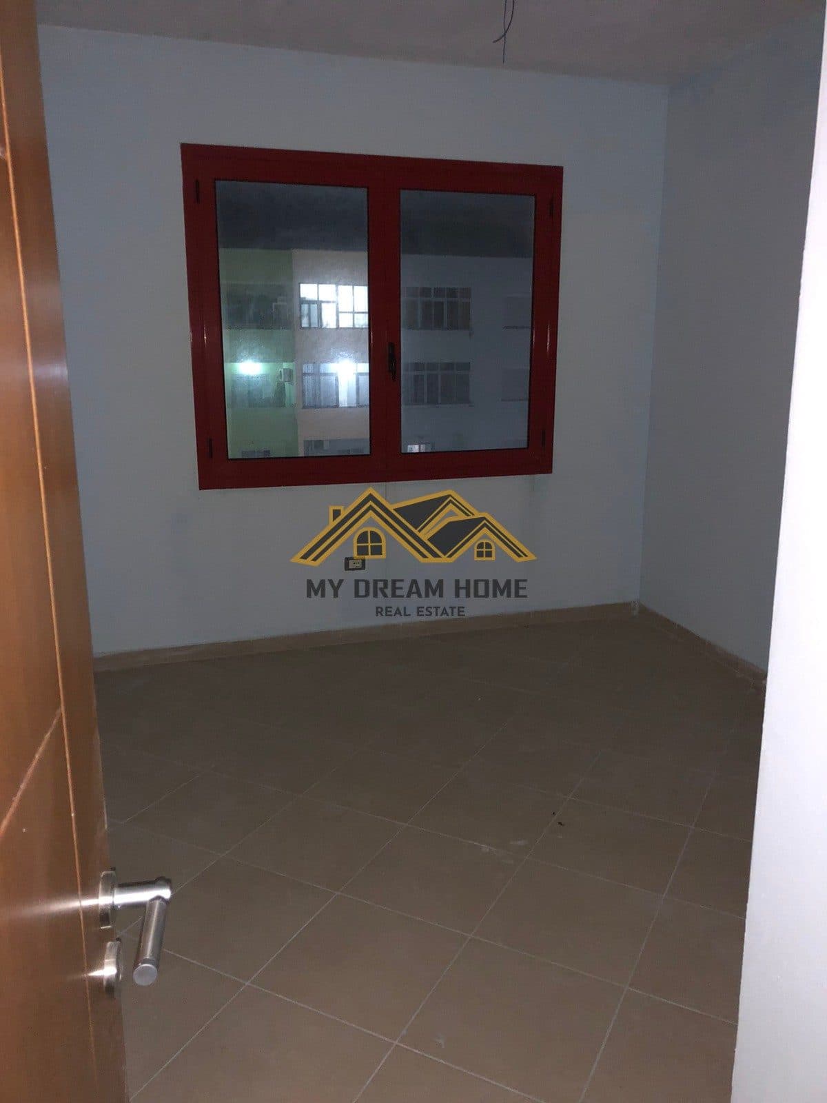 SHITET APARTAMENT 2+1 ME PAMJE NGA DETI PLAZH, DURRES! 2