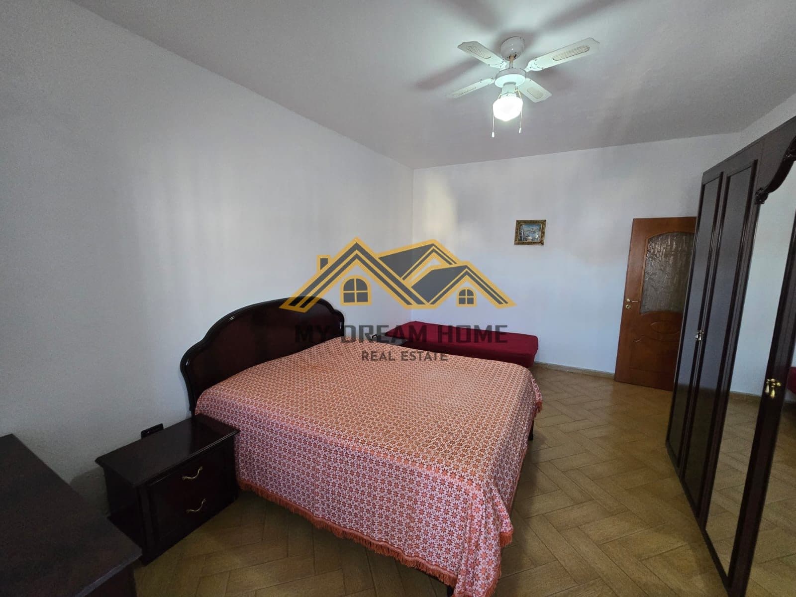 SHITET APARTAMENT TEK ZJARRFIKSJA 3+1+2+3B NE DURRES 3