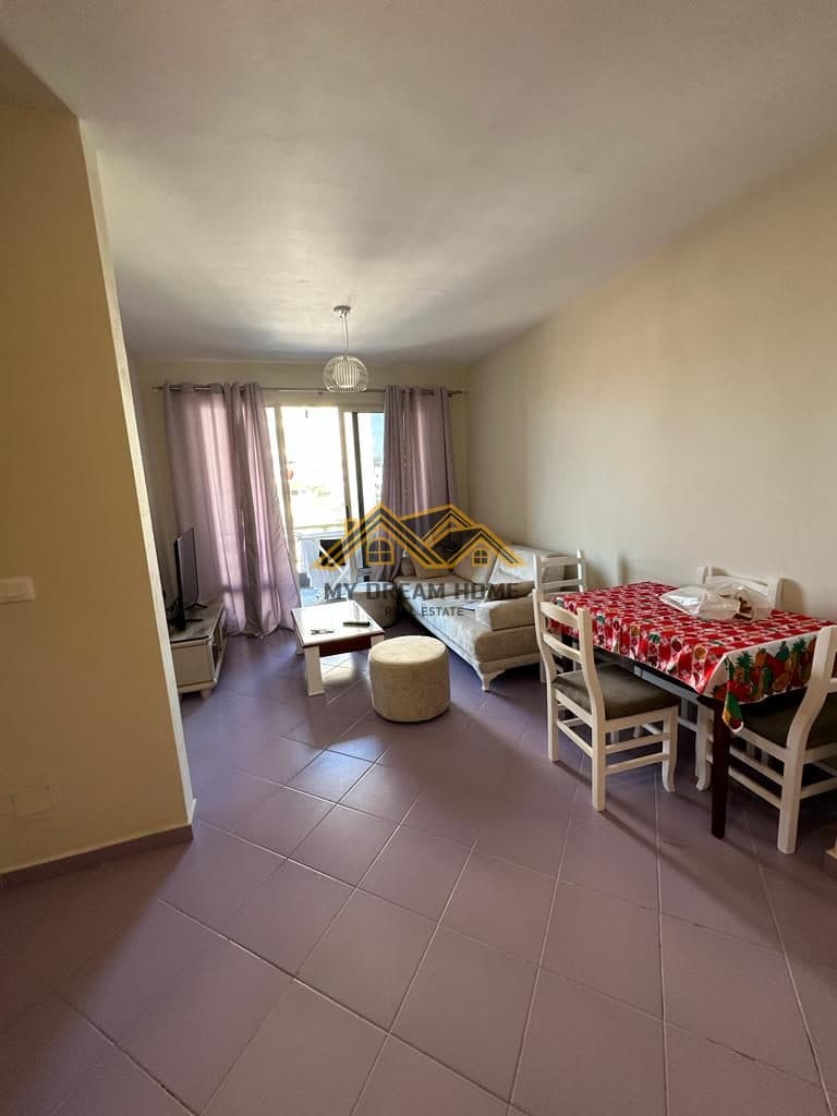 SHITET APARTAMENT 1+1 TEK RROTA E KUQE.