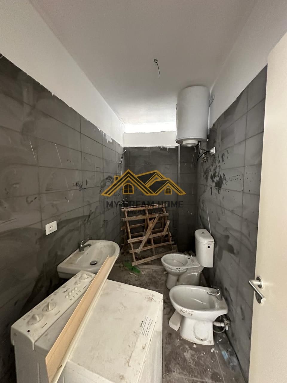 SHITET APARTAMENT 2+1+2 TE ISH URTJ-JA 4